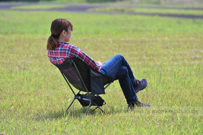 Daytona Outdoor Klappstuhl kompakt schwarz mit Seitentasche