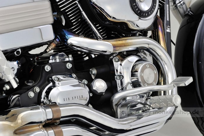 Daytona Hitzeschutzblech Stahl verchromt Bogen außen geschlossen