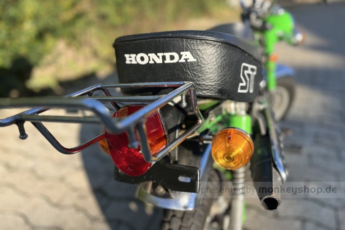 Honda Dax 6 Volt grün japanisches Modell 8134km