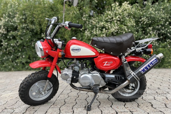Honda Monkey Z50 rot 108cc + OVER 1in2 Auspuff LEGAL Motorradzulassung