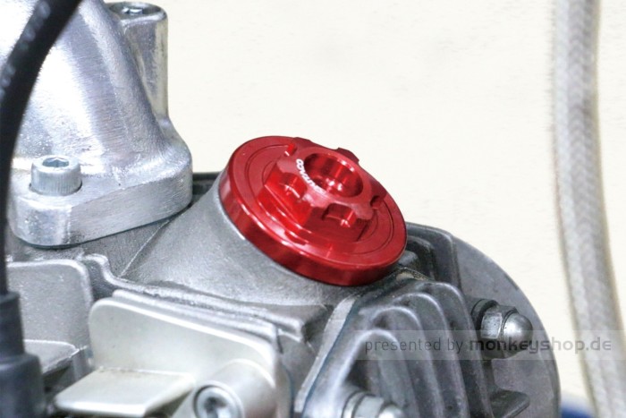 Kitaco Ventildeckel Ölfilterdeckel Einfülldeckel M30xP1.5 Aluminium CNC gold f. Monkey Z50 + Dax 50 70 + Chaly + SS50 + ZB50