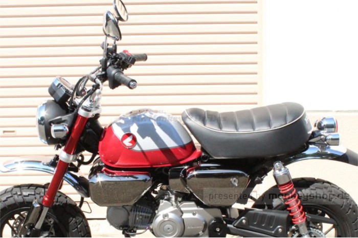 Luftfilter Gehäuse Cover Deckel Set schwarz chrom selbstklebend 2 Stk. f. Monkey 125