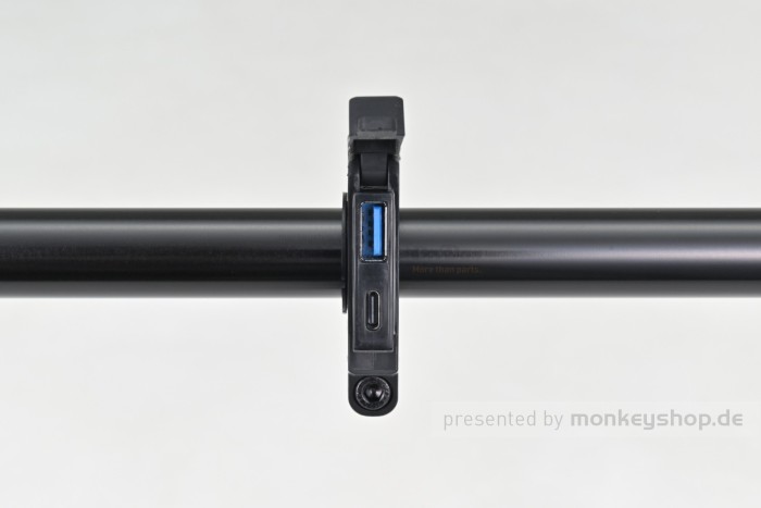 Daytona Stromversorgung USB SLIM 1x USB-A + 1x USB-C f. Motorrad Lenker
