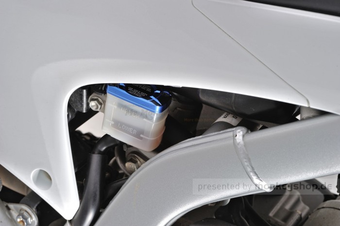 Daytona Deckel Bremspumpe 2-farbig eloxiert blau schwarz f. HONDA (H)