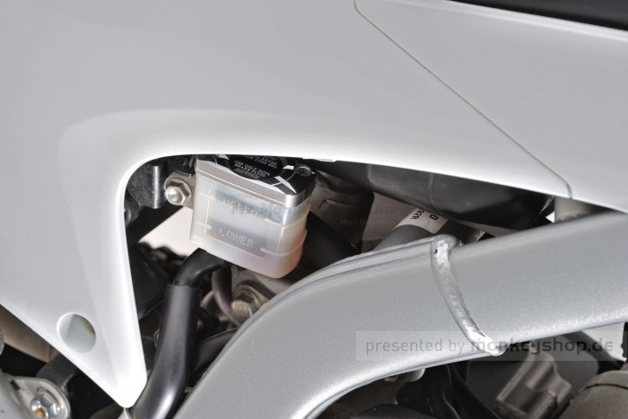 Daytona Deckel Bremspumpe 2-farbig eloxiert silber schwarz f. HONDA (H)