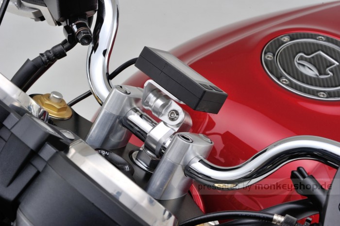 Daytona Universalhalter Lenkerklemme Aluminium silber eloxiert