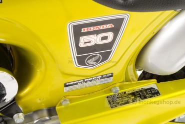 Honda Dax 6 Volt Candy Yellow restauriert Motorradzulassung 7118km